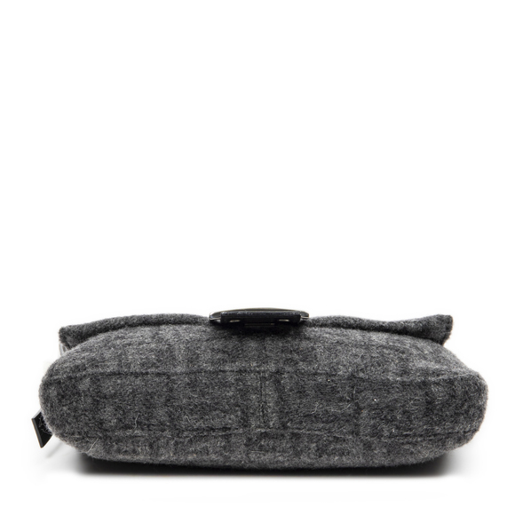 Fendi Wool Baguette - Picture 6 of 9
